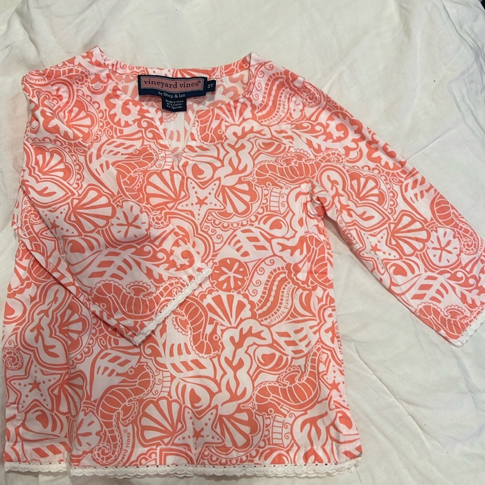 GUC Vineyard Vines Long Sleeve Coral Beach Shirt 2T